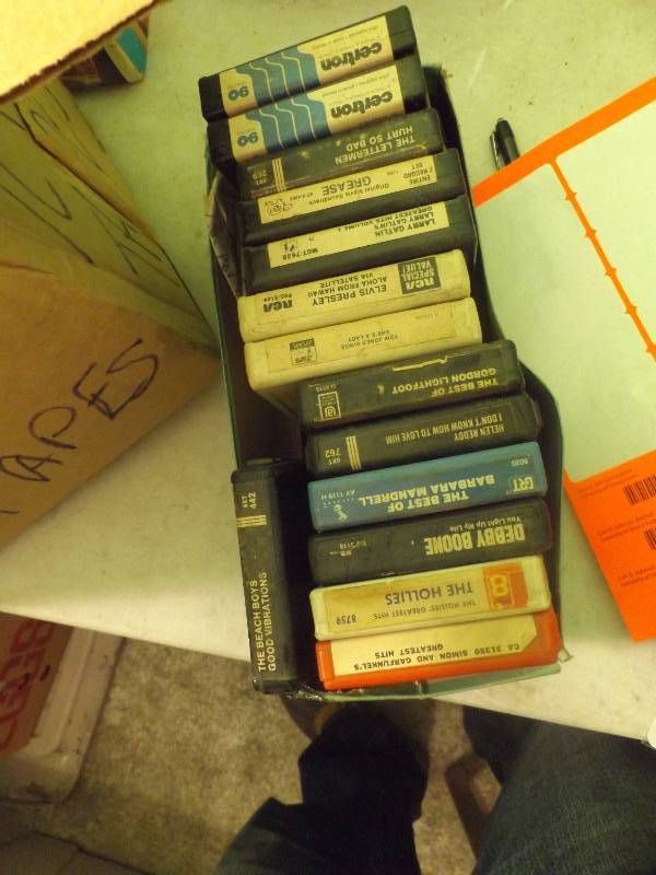 lot 141 image: 8 tracks and Cassettes