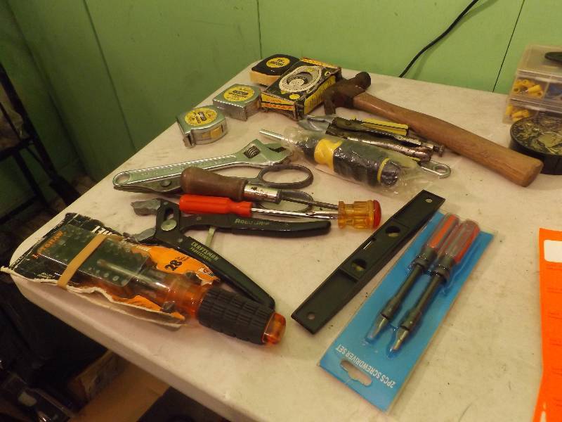 lot 154 image: Tools