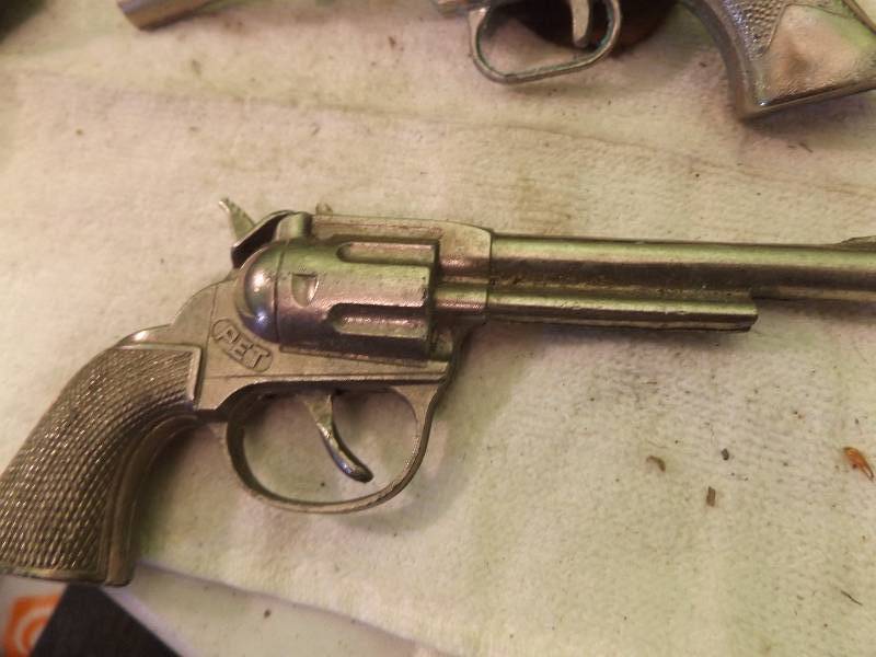 lot 189 image: Miscellaneous Items