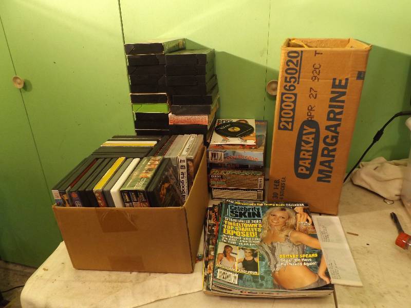 lot 197 image: Adult Items