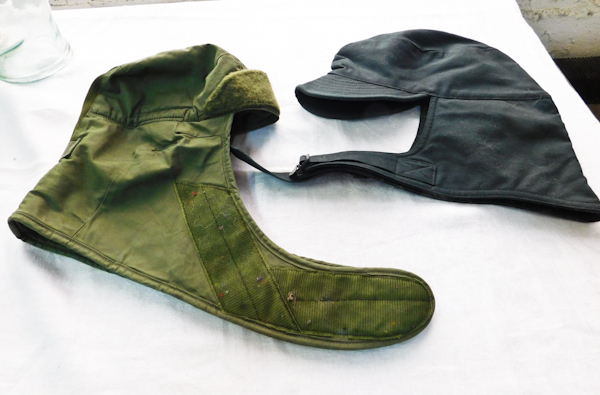 2 military caps insulating helmet liners