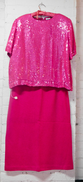 Pink Sz 1X beaded top and a pink Sz 2X wool knit skirt