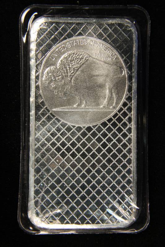 10 TROY OZ. .999 FINE SILVER BAR INDIAN BUFFALO DESIGN SEALED
