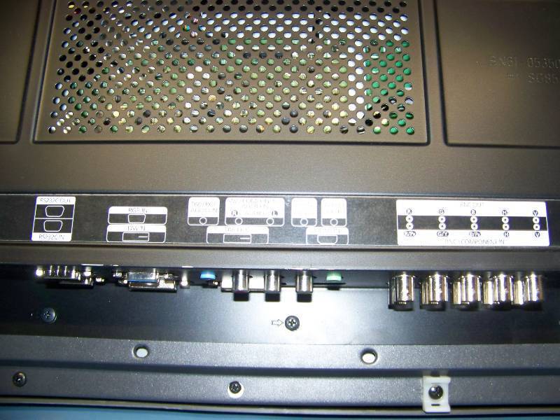 lot 8 image: 50, Samsung, HD Plasma Display  Monitor with Remote Control