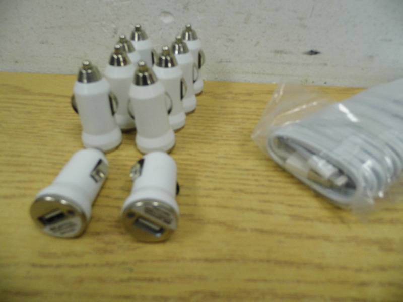 Lot of 10 iPhone Power Cords w Auto Adapters