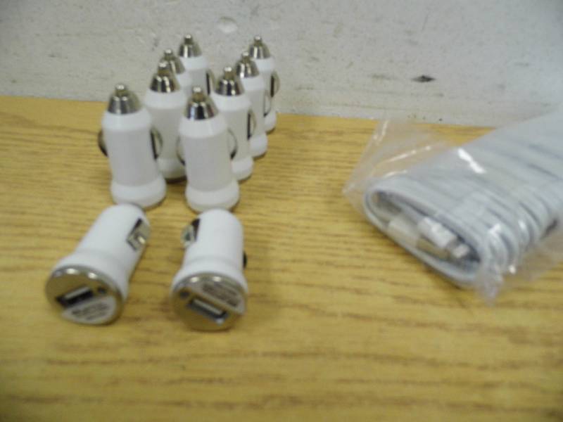Lot of 10 iPhone Power Cords w Auto Adapters
