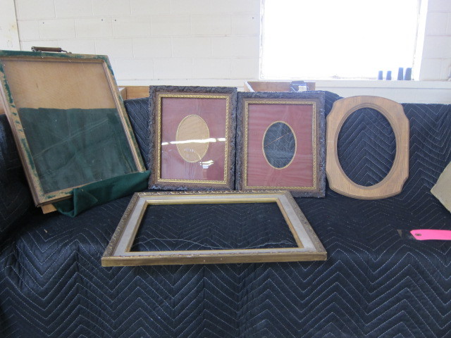 Frames and Tray Frame
