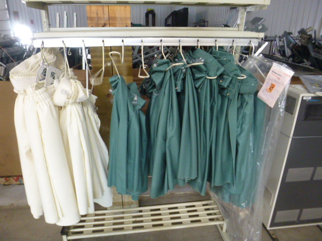 lot 49 image: 11 Table Skirts