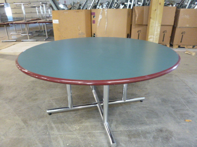 lot 58 image: Gasser Table Company Commercial Round Table