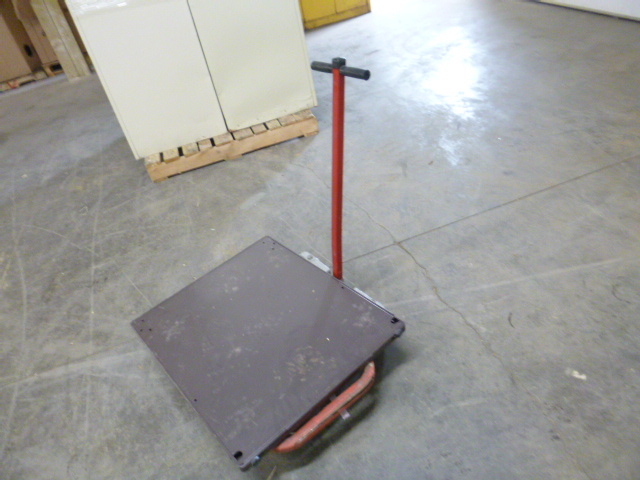 lot 142 image: Moving Dolly