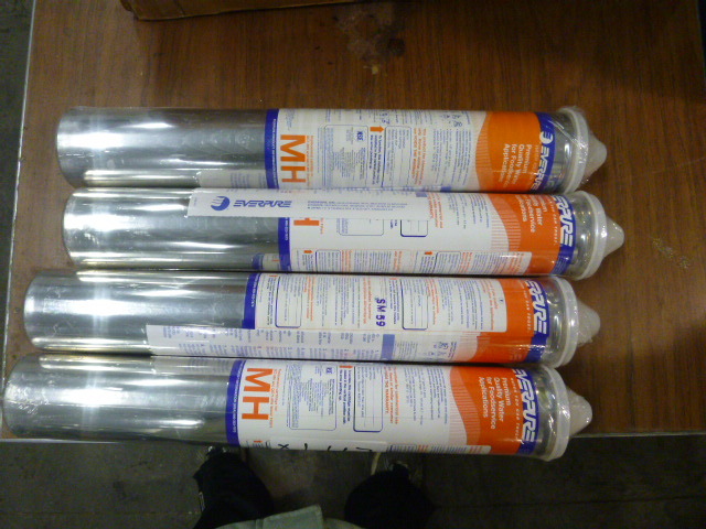 lot 147 image: 4 New Everpure Water Filters