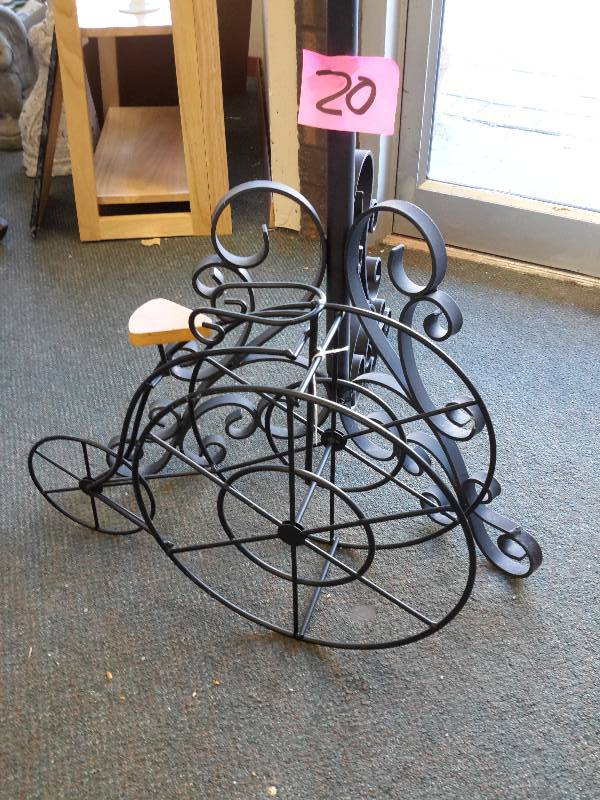 lot 20 image: 6 ft. Sign post with open sign.  Old Fashion Bicycle decoration (approx. 14in h).