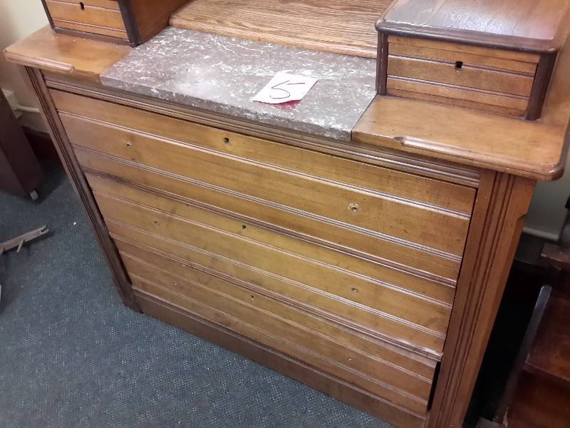 lot 5 image: Old dresser with top drawers.. No handles or keys.