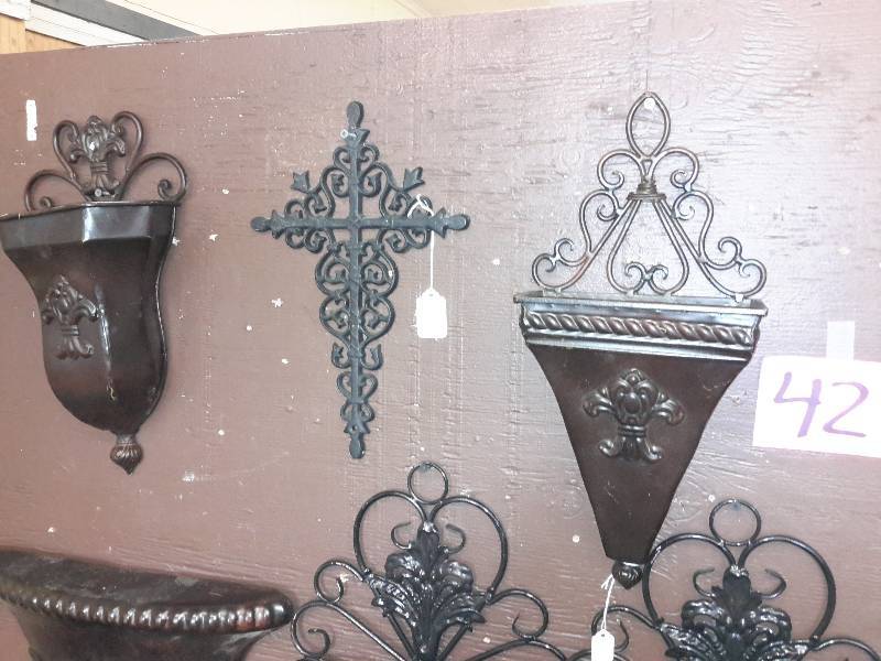 lot 42 image: 6 Wall Sconces.. Vases or shelves.  See dollar for size perspective