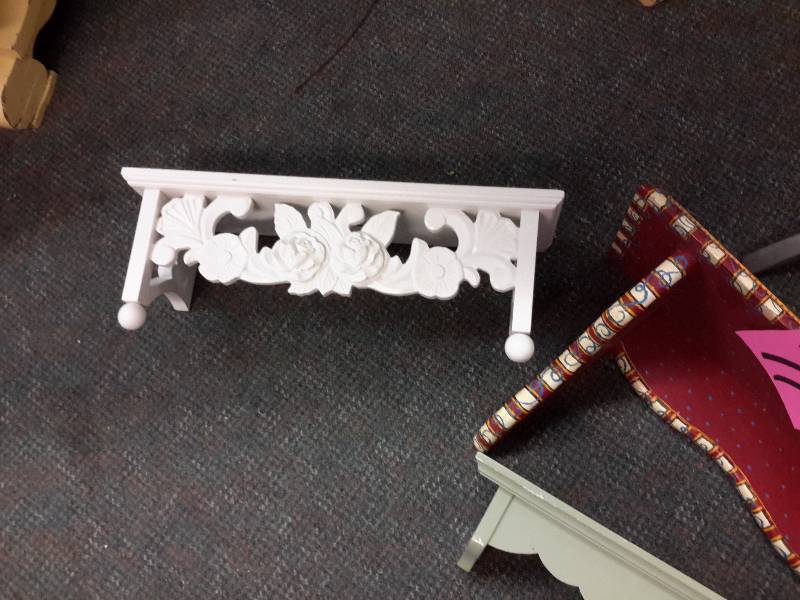 lot 71 image: 4 wall shelves as pictured