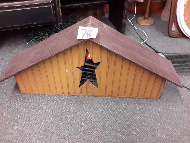 lot 78 image: Barn Roof top designGable with star.
