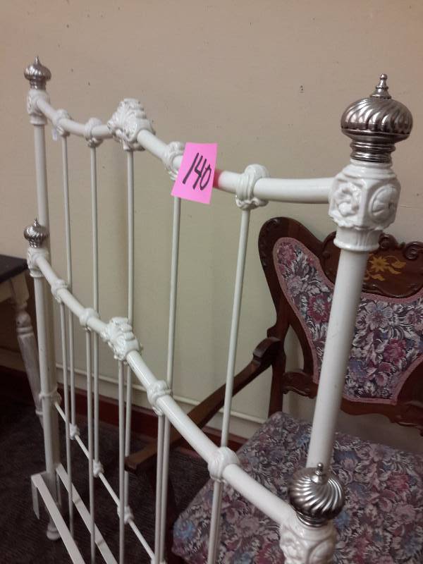 lot 140 image: Single White Metal with Chrome top pieces Bed. Headboard and foot board. No side rails.