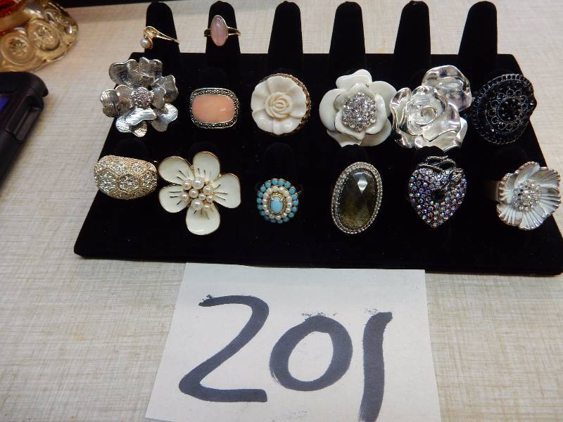 lot 201 image: 12 Cocktail Rings