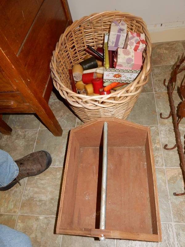 lot 164 image: Wicker laundry basket, Misc. Candles