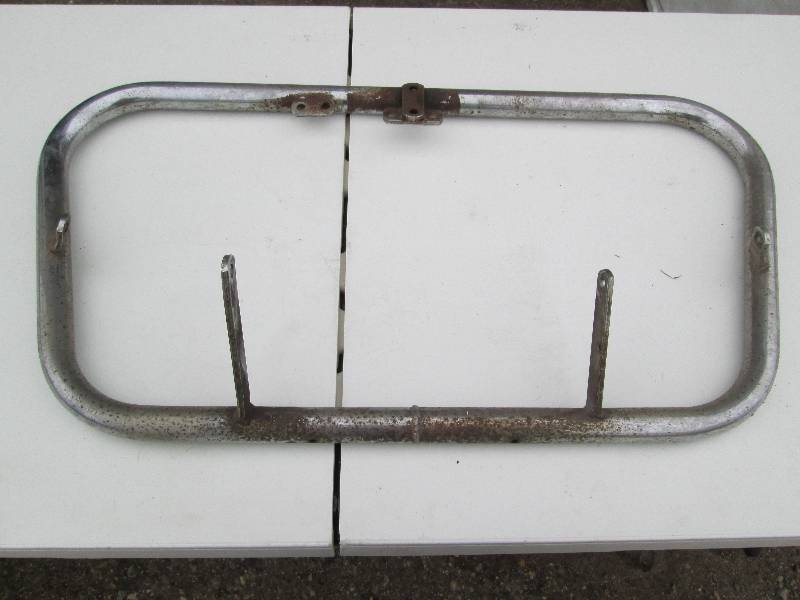 lot 9 image: Motorcycle Rack