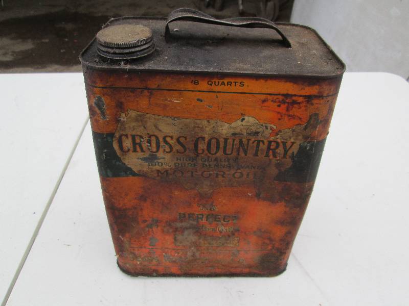lot 34 image: Cross Country Motor Oil