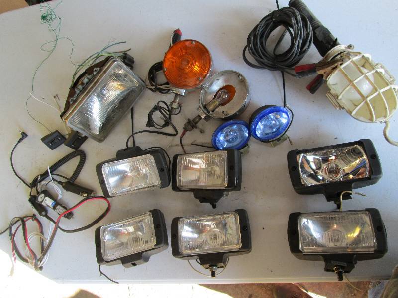 lot 106 image: Assorted Fog & Driving Lights