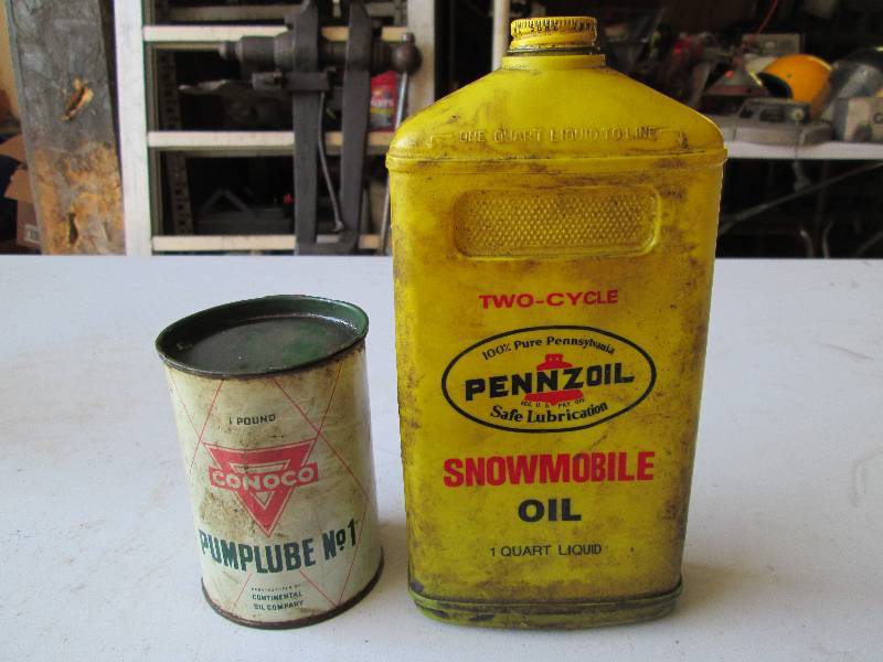 lot 120 image: Oil Cans