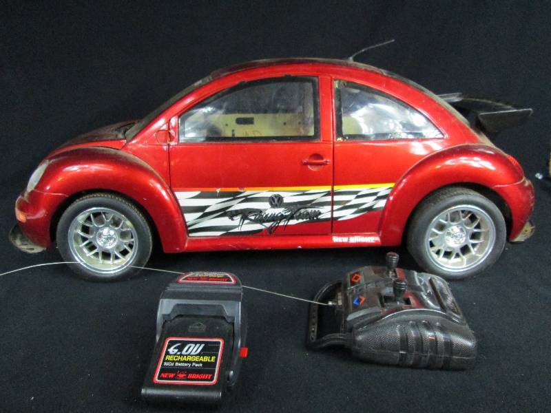 lot 181 image: Volkswagon Remote Control