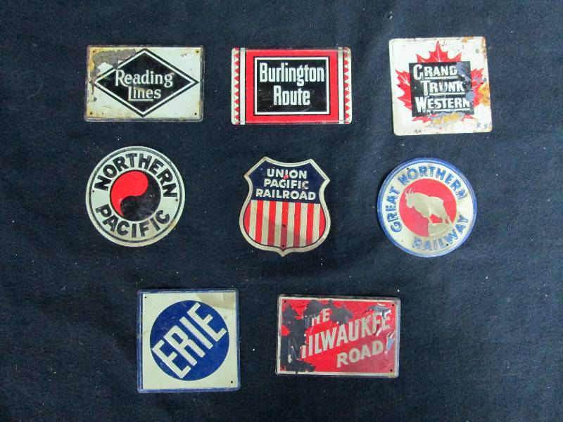 lot 204 image: Toy Railroad Signs