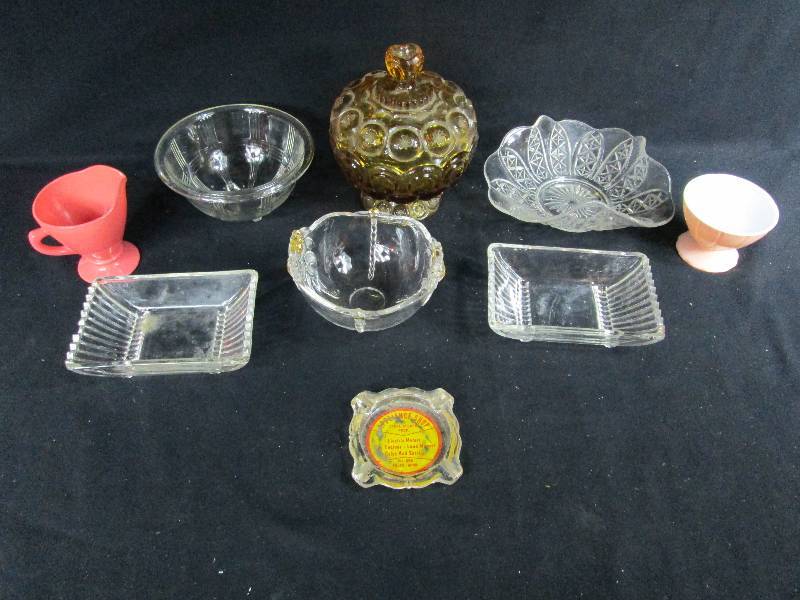 lot 260 image: Assorted Glass Ware