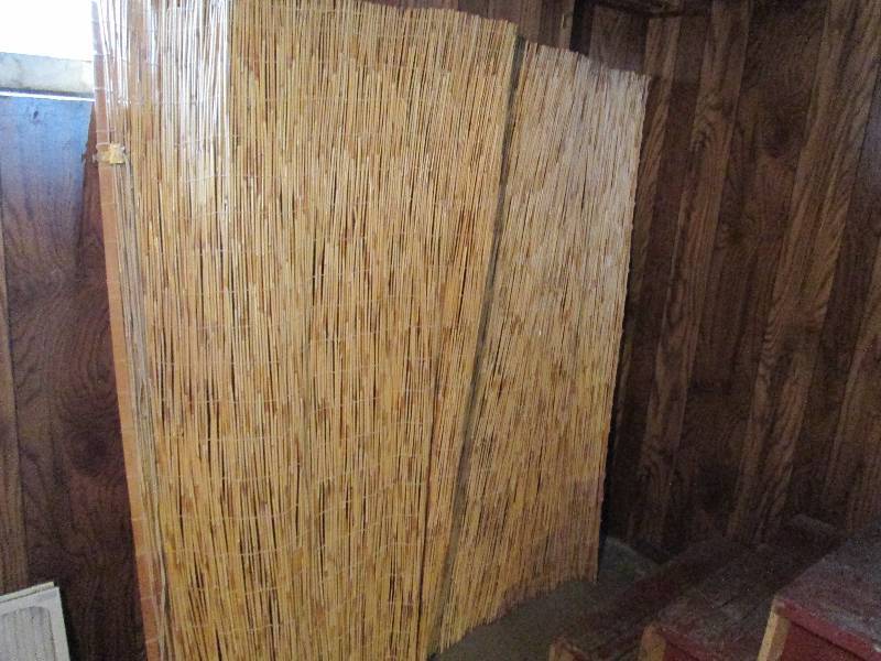 lot 269 image: wicker Curtain.