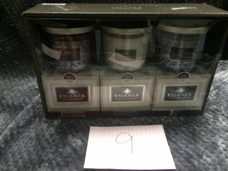 lot 9 image: Essenza Luxury  Fragrant Candles 3-Pack Costco New