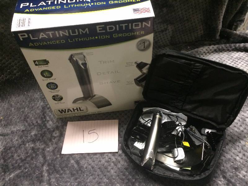 lot 15 image: Wahl Platinium Edition ION Groomer- lightly used tested works