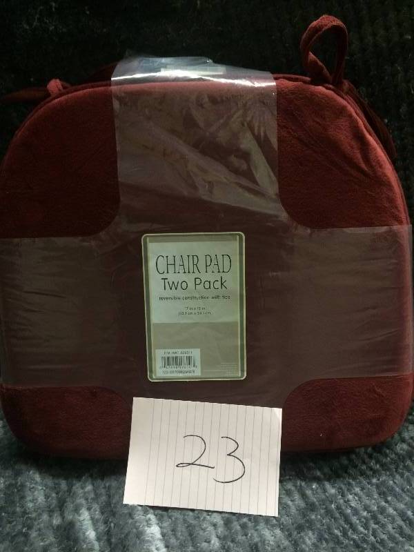 lot 23 image: Chair Pad two Pack Red