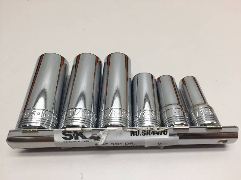 lot 2 image: S-K 6PC 38 DRIVE DEEP SPLINE SOCKET SET