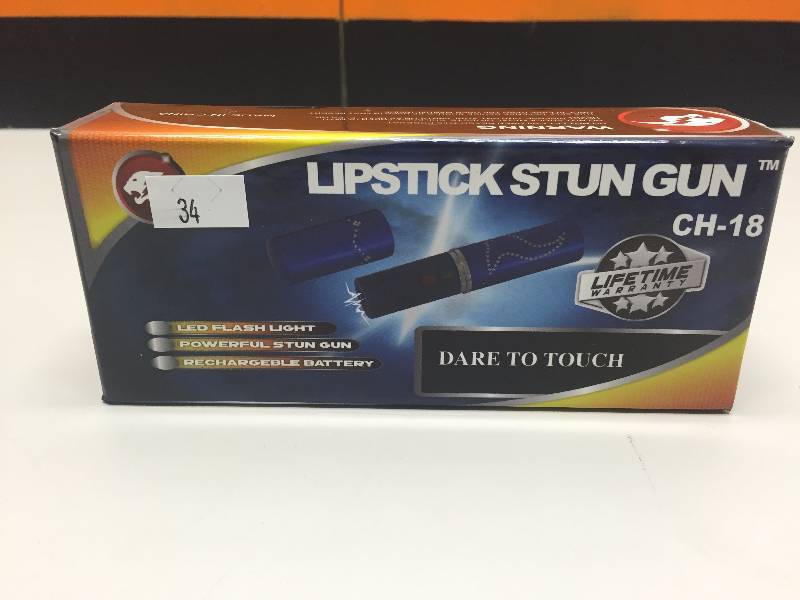 lot 34 image: LIPSTICK RECHARGEABLE STUN GUN WITH LED LIGHT