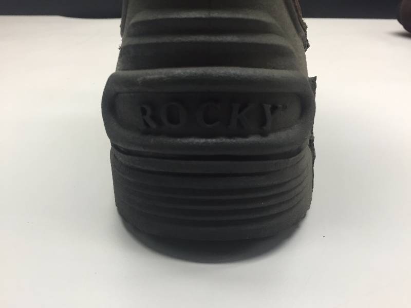 lot 66 image: ROCKY MENS COLD WEATHER WORK BOOT