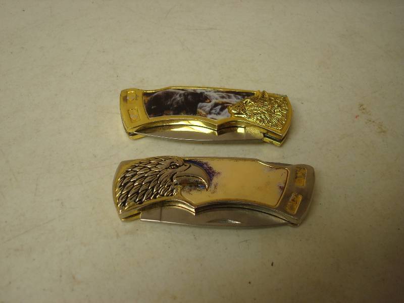 Pair Of Wildlife Pocket Knives, Have Wear&nbs...
