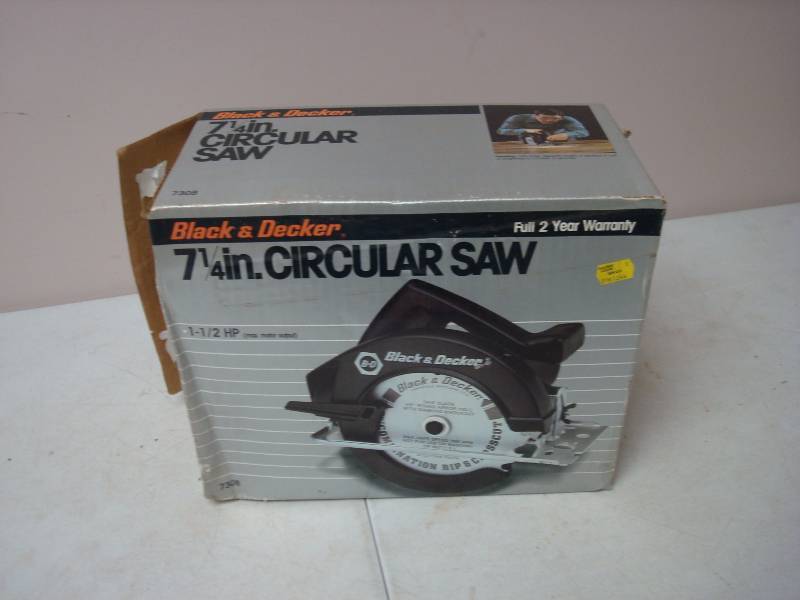 Black and Decker Circular Saw, Older Model, L...