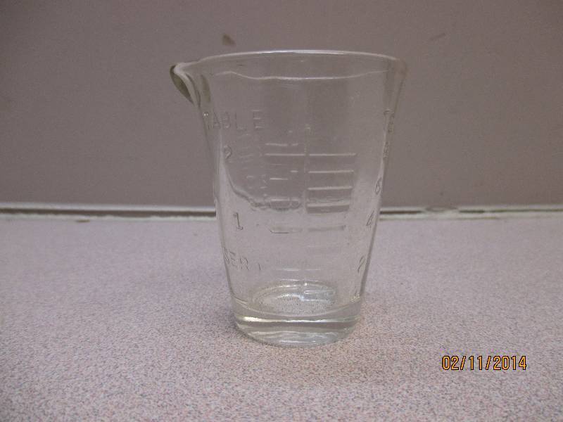 Vintage Small Drug Store Glasco Measuring Gla...