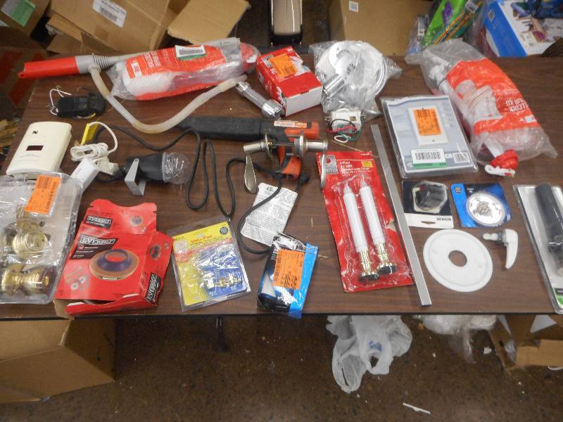 PLUMBING HANDYMAN LOT OF GOODIES