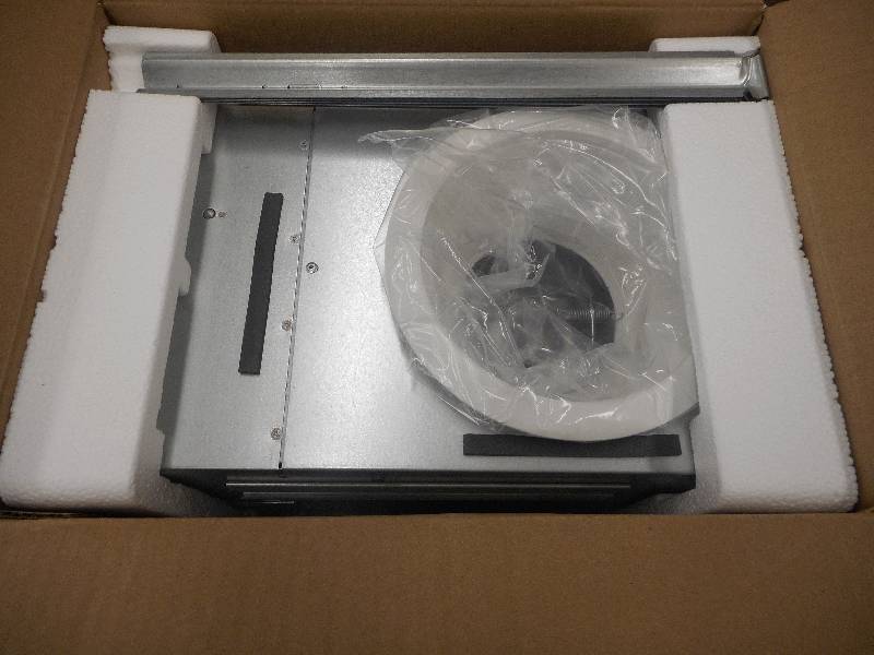 70 CFM Ceiling Exhaust Fan with Recessed Light