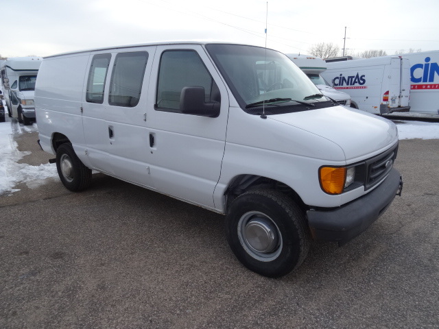 2003 Ford E350 Super Duty