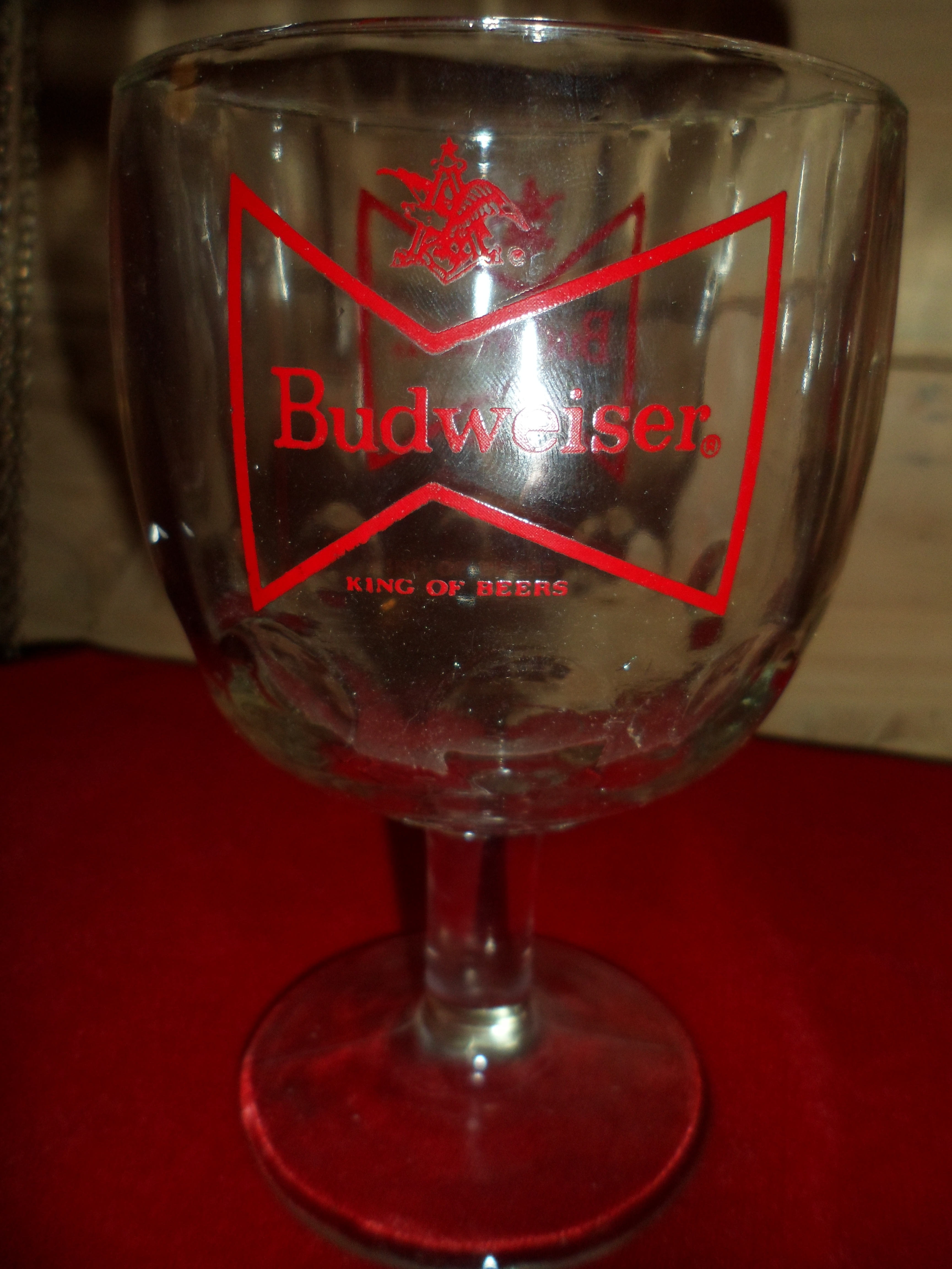 4 Glass Thumbprint Beer Mugs...