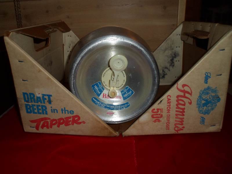 Hamms 2 14 Gallon Beer Keg In Cardboard Case...
