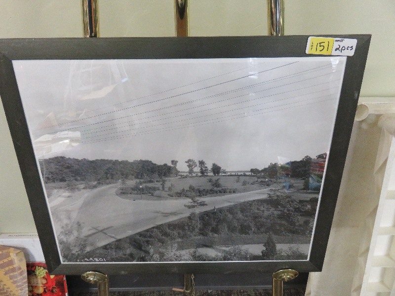 2 Picture Lot