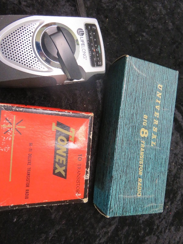 3 Radio Lot