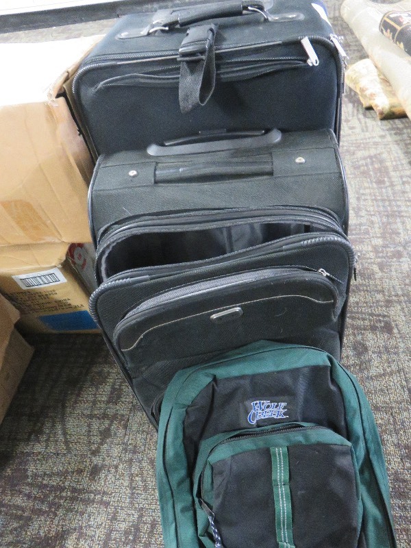 3 Piece Luggage Lot