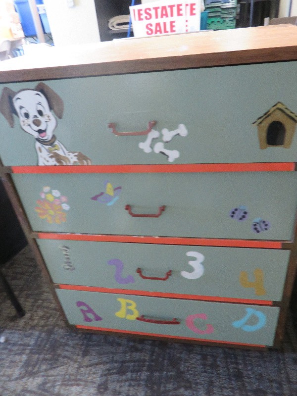 4 Drawer Painted Childs Dresser