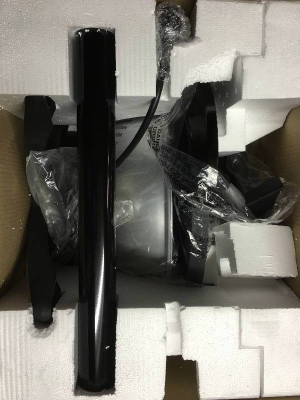lot 27 image: George Foreman 200 sq. in. IndoorOutdoor Grill retail $80